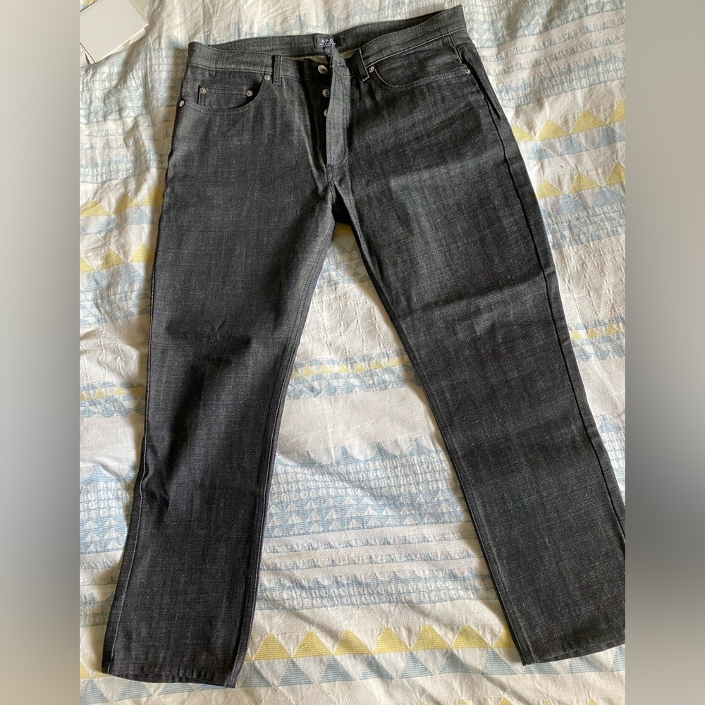 A.P.C NEW STANDARD SIZE 34